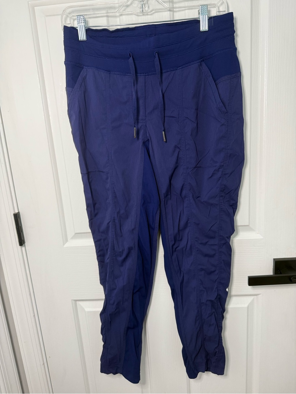lululemon athletic Dance Studios size 6